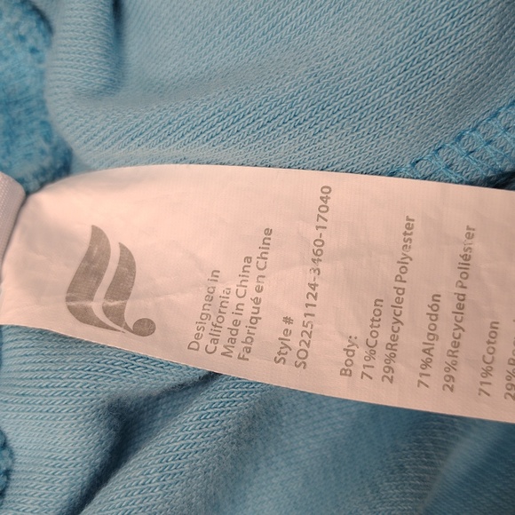 Fabletics Blue Terry Cloth Shorts Set - Picture 13 of 14